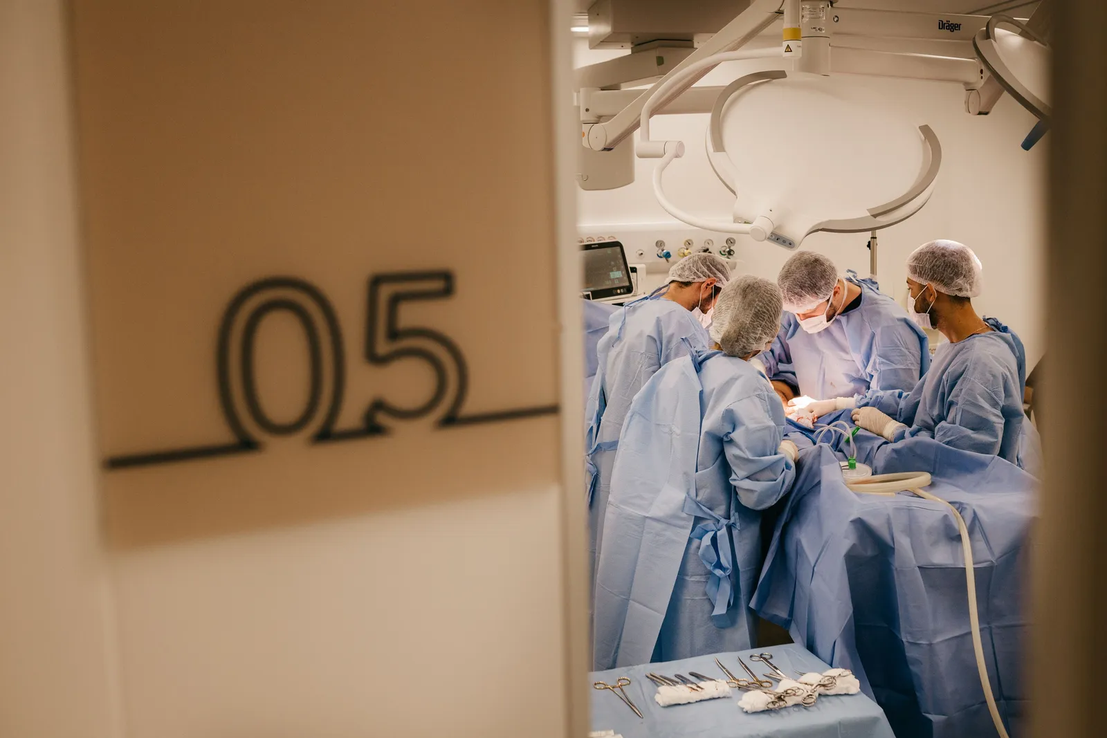 Operating room prepared for arthroscopic knee and shoulder surgery — double-row rotator cuff repair, all-inside meniscus repair and anatomic ACL reconstruction